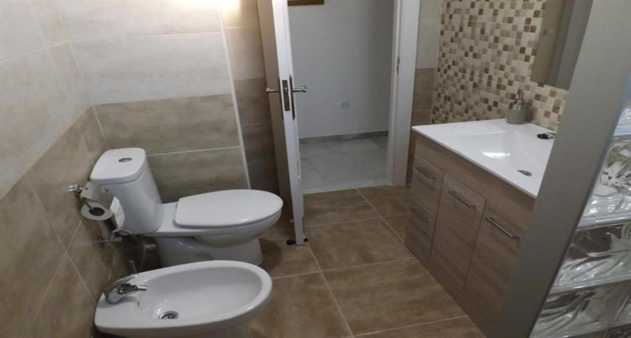 Apartment - 2 Bedrooms With Pool And Wifi - 4229